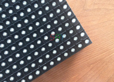 DIP570 LED のバックライト モジュールの非同期 7500 CD/sqm の明るさ サプライヤー