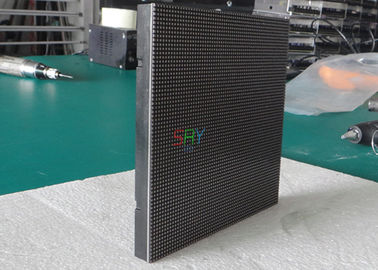 160000 ピクセル P2.5 はマトリクス・ディスプレイ モジュール 640mm x 640mm を導かれたパネル導きました サプライヤー