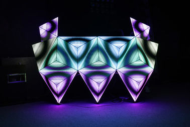 DJの机3Dに屋内固定LED表示を創造的なピッチ6.15mm作って下さい サプライヤー