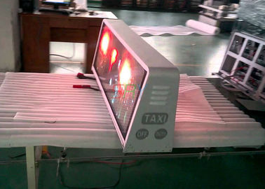デジタル タクシーはタクシーの屋根のLED表示のための表示タクシーの屋根の上の印3G P5mm屋外SMD2727を導きました サプライヤー